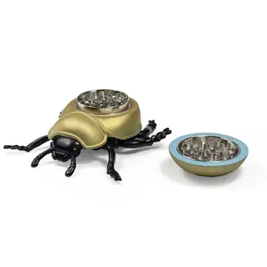 1.8'' Ladybug Herb Grinder 4 Piece Zinc Alloy Tobacco Grinder BUG Metal Tobacco Herb Spice Grinder Smoke Crusher Purple color
