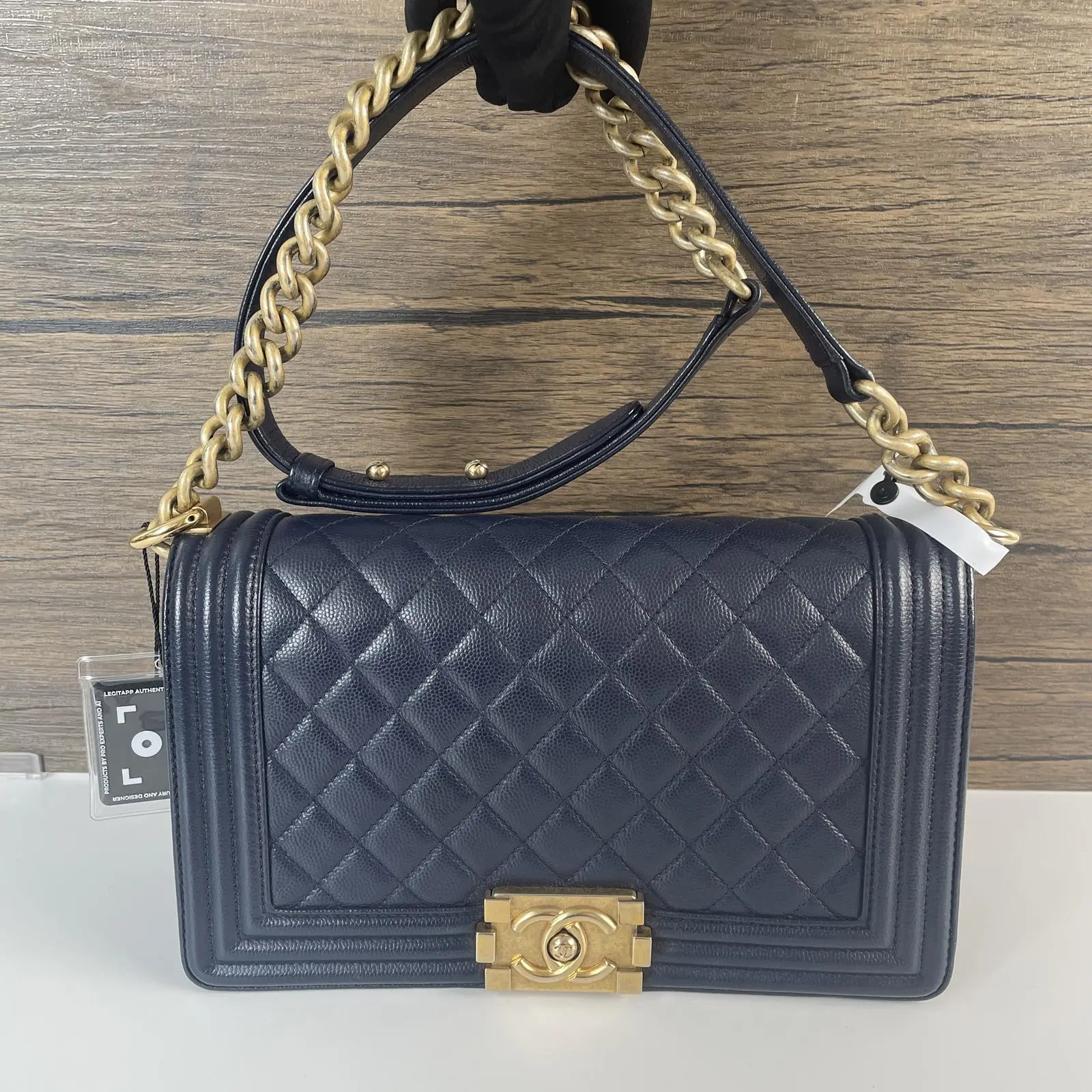 Pre-owned CHANEL Caviar Calfskin leather Clutches & Wristlets Navy Caviar Leather Old Medium Boy Flap Bag Aged Gold Hardware, 2017 2018year++bag charm++
