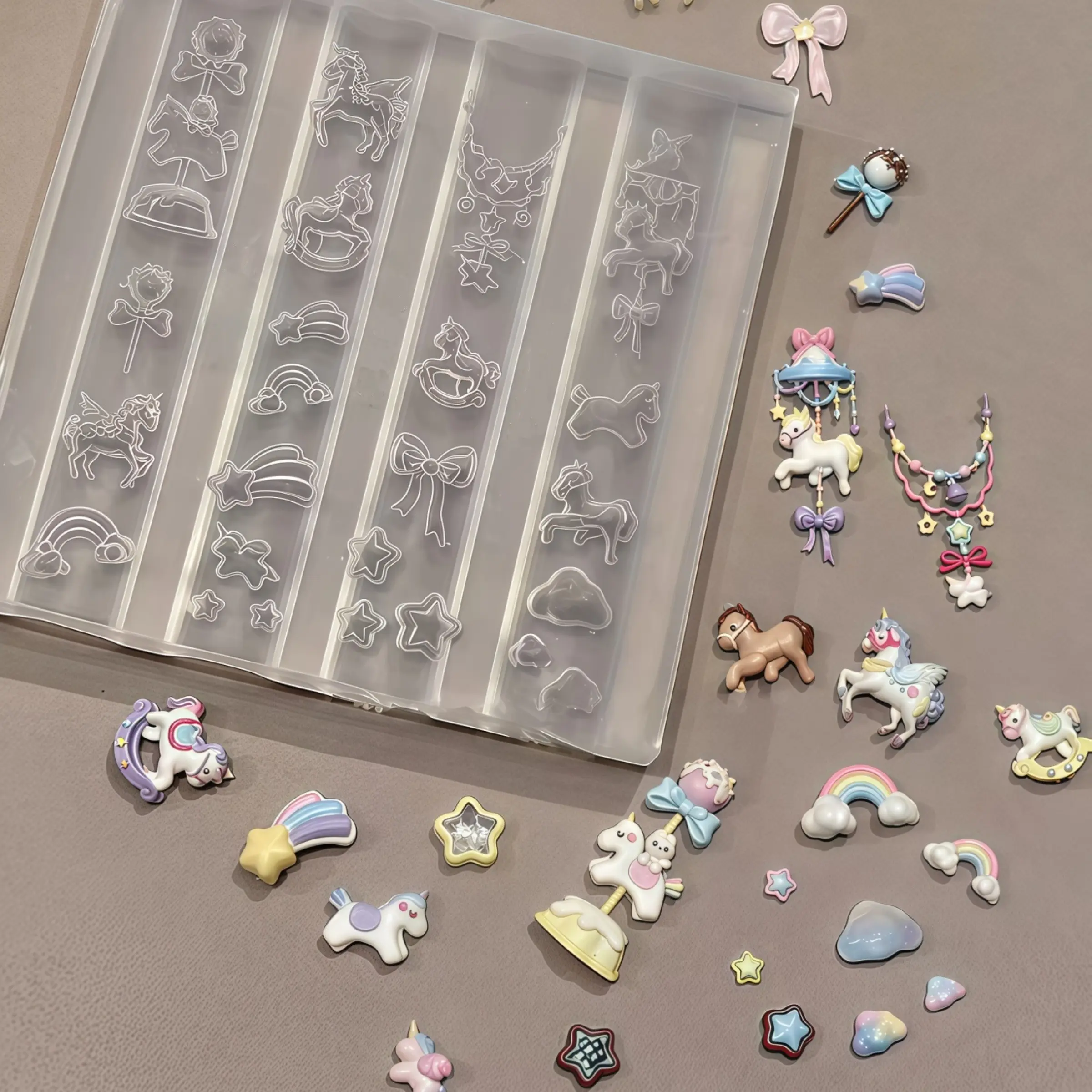 Dreamy Unicorn Rainbow Pony Bow Rotating Horse Candy Bean Nail Art Decor DIY Transparent Silicone Mold Nail Art Tool Nail Art Design Kawaii Nails