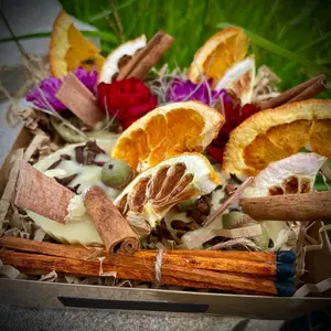 Autumn Beeswax Fire Starter Set - Safe and Natural Way to Start a Fire
