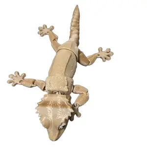 Crested Gecko 3d printed articulating figurine decor
