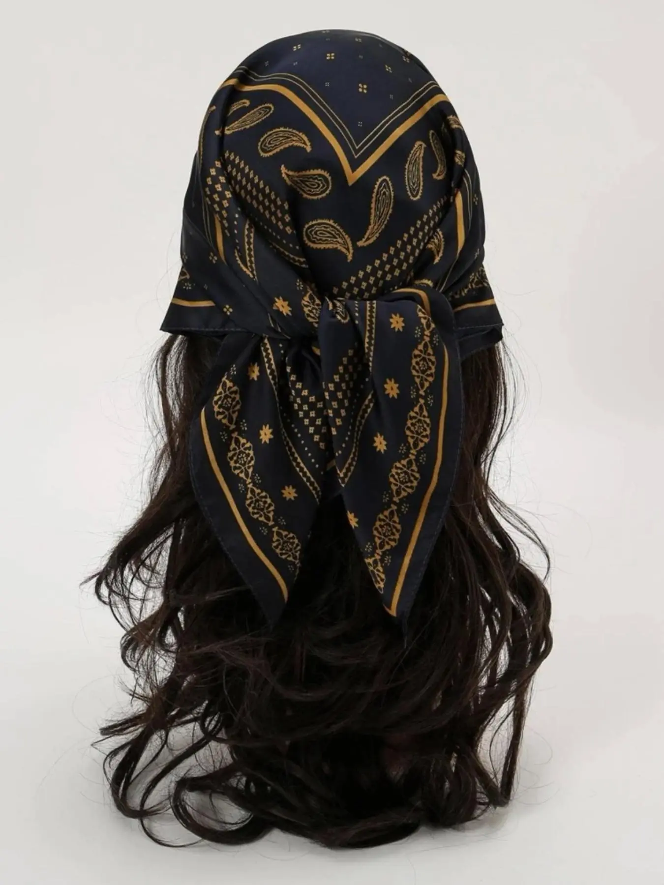 1pc Simple Cashew Print 70cm Small Square Scarf, Women Fashion Accessory, Stylish Headscarf & Decorative Shawl, Shawl Wrap, Boho Style Shawl