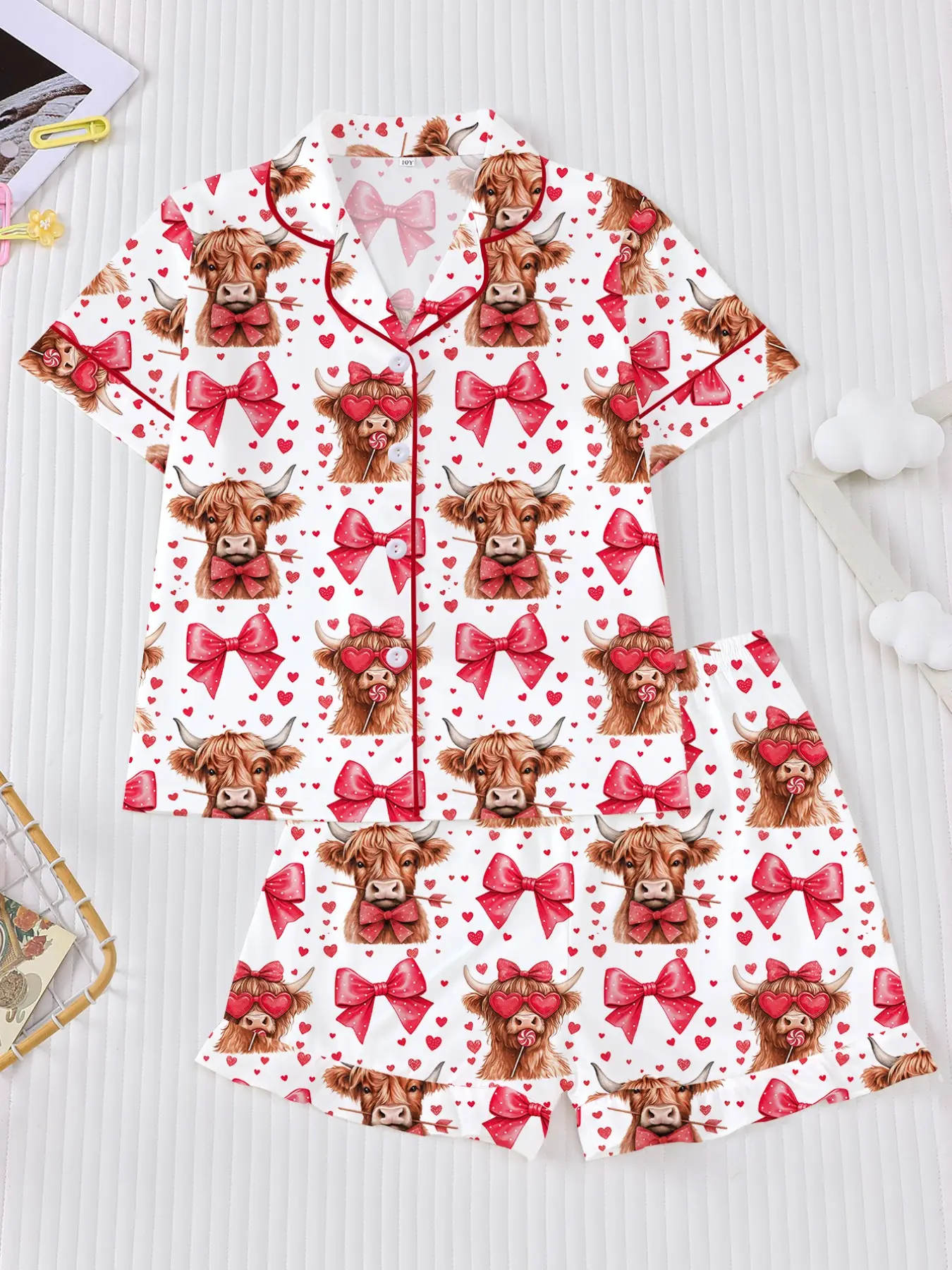 Heart Bow Highland Cow Short Sleeve Pajama Set, Cute Cartoon Baby Homewear, Fire Retardant Button-Up Shirt & Loose Shorts, Cartoon Print Pajama, Heart Pattern Sleepwear