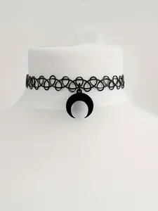 Gothic Minimalist Moon Wrap Necklace, Gothic Witch Jewelry, Punk Fashion Accessory for Women, Perfect for Parties & Halloween Events