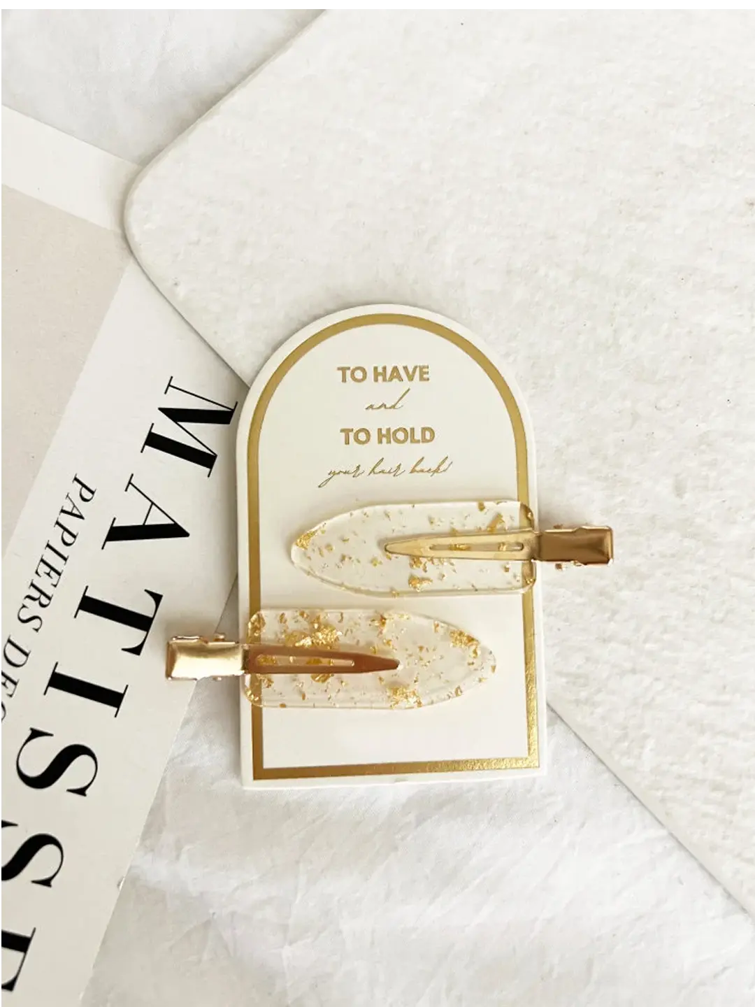 Set of 2 Gold Glitter Crease-Free Hair Clips for Effortless Styling and Makeup