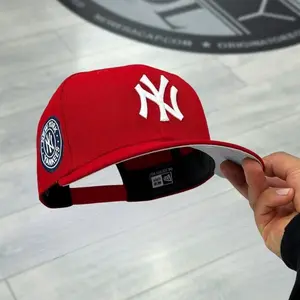 New Era Style NY Yankees Red Baseball Cap 9FIFTY Snapback Hat, White Logo Design | High Crown Flat Brim Adjustable Hat For Men Women, Streetwear Urban Fashion Cap, Breathable Durable Material, Daily Casual Sportswear Essential Hat