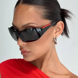 Y2K Wraparound Style Fashion Glasses Millennium Future European American Integrated Personalized Sunglasses for Women Vacation Outfits