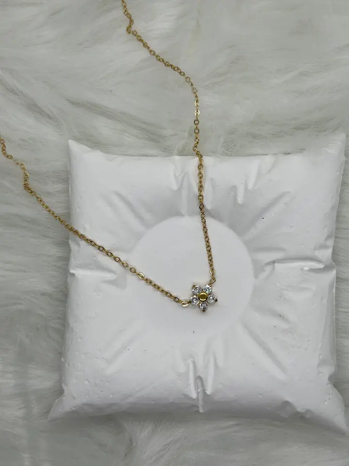 Blossom necklace