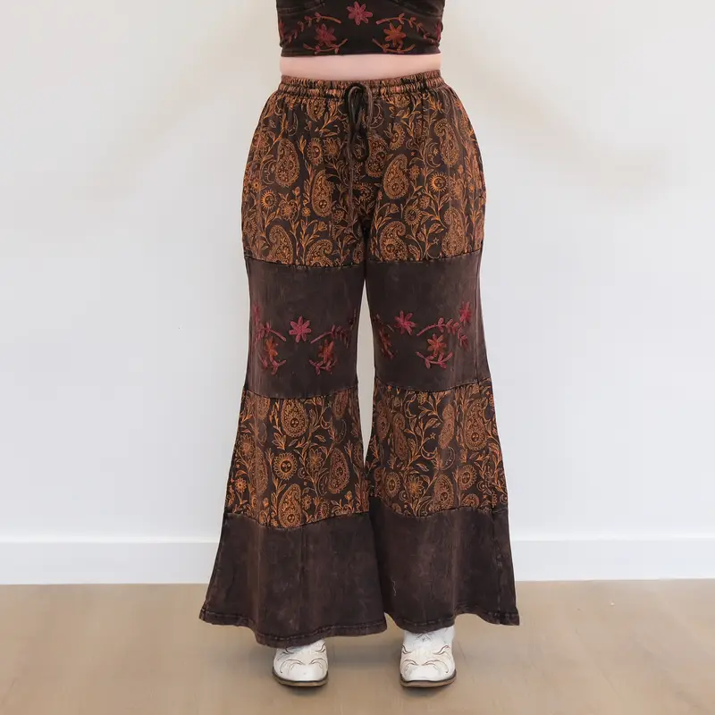 Women's Oversized Wide-Leg Cotton Palazzo Pants - Lightweight, Soft, Breathable Fabric, Stonewashed, Floral Embroidery, Crochet, Elastic Waist, Bohemian Paisley Print, Perfect Fit Everyday Boho Bottoms