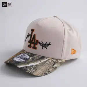 New Era MLB LA Dodgers Beige Camouflage Baseball Hat 59FIFTY Fitted / 9FORTY Snapback, High Crown Flat Brim Cap For Men Women, Raised Embroidery Logo With Barbed Wire Design, Camo Visor Detail Streetwear Premium Collector Edition