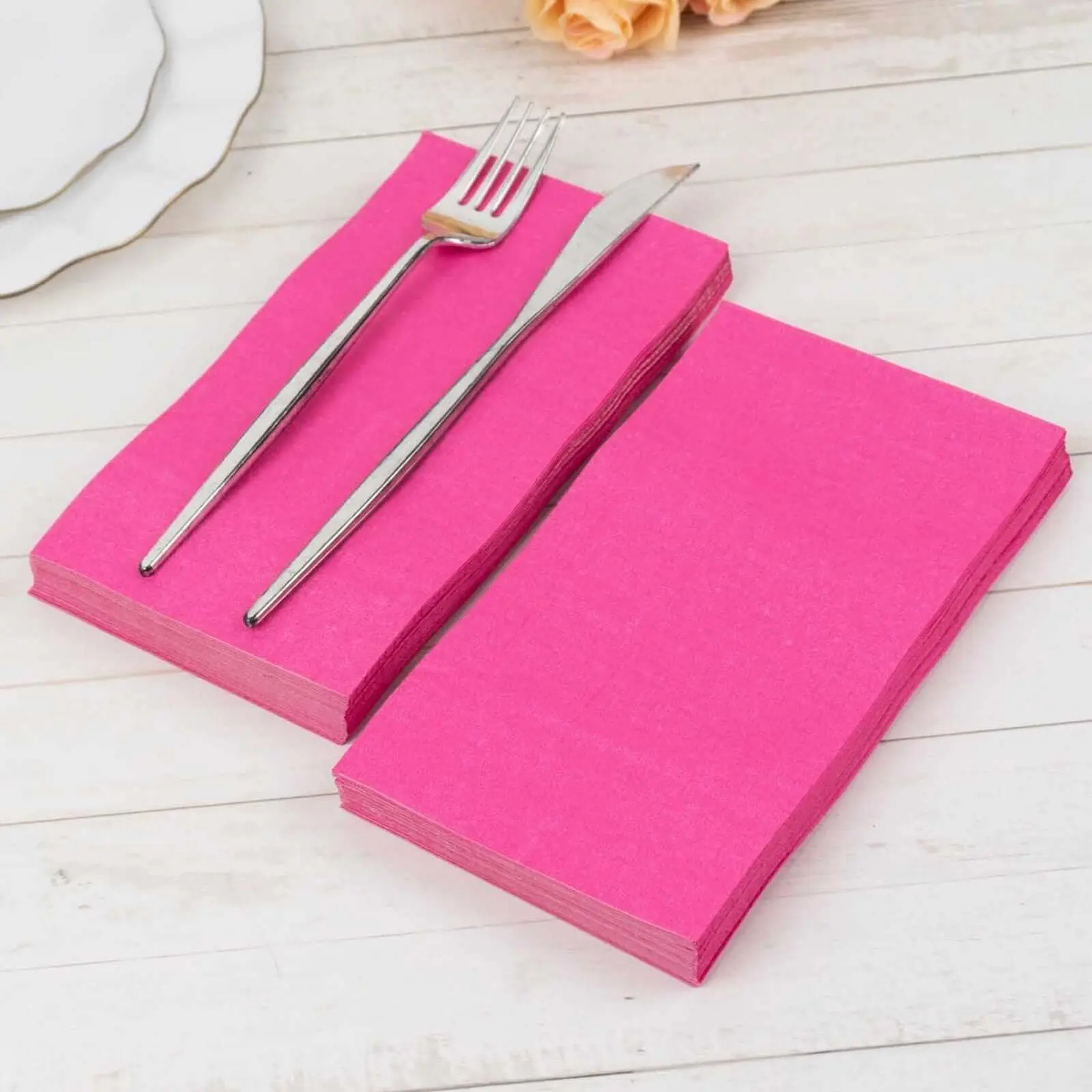 50-Pack Disposable 2-Ply Soft Fuchsia Paper Napkins, Kitchenware Tableware for Holiday, Birthday, Wedding Events, Multipack Napkins, Disposable Napkins