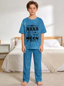 Light blue starry sky grandma love pajama set with digital printed short-sleeve top and extended pants, made of flame-retardant fabric. Stylish, trendy, casual, comfortable and soft pajama set, suitable for sleeping and home leisure. 100% polyester, ideal