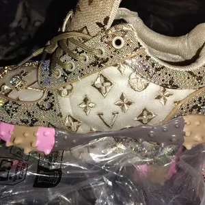 Women's Letter Print Comfortable Thick Sole Diamond Embellished Shoes, Casual Streetwear Athletic Glitter Design Sneakers, All-Season Low Top Design