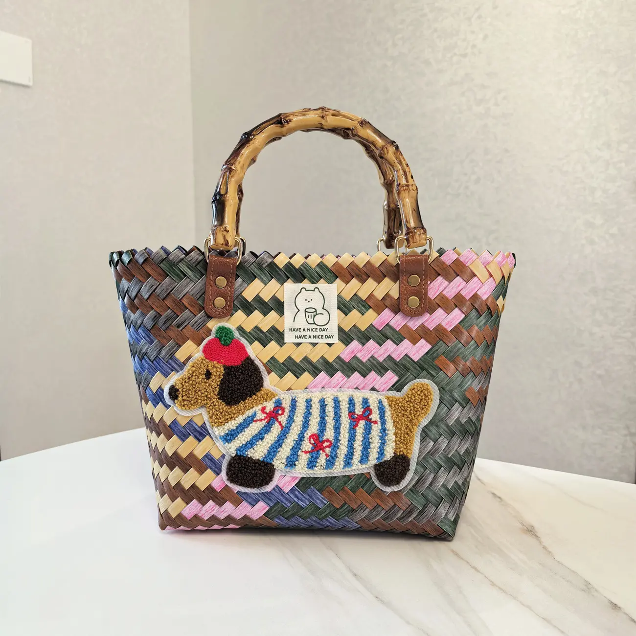 Bamboo handle six colors (sausage dog ✚