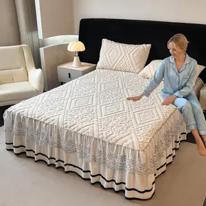 Elegant Luxury Tufted Velvet Bedskirt Set, Includes One Bedskirt and Two Pillowcases, Non-Slip Mattress Protector, Warm Soft, Fall Winter, Decorative Bedding Set