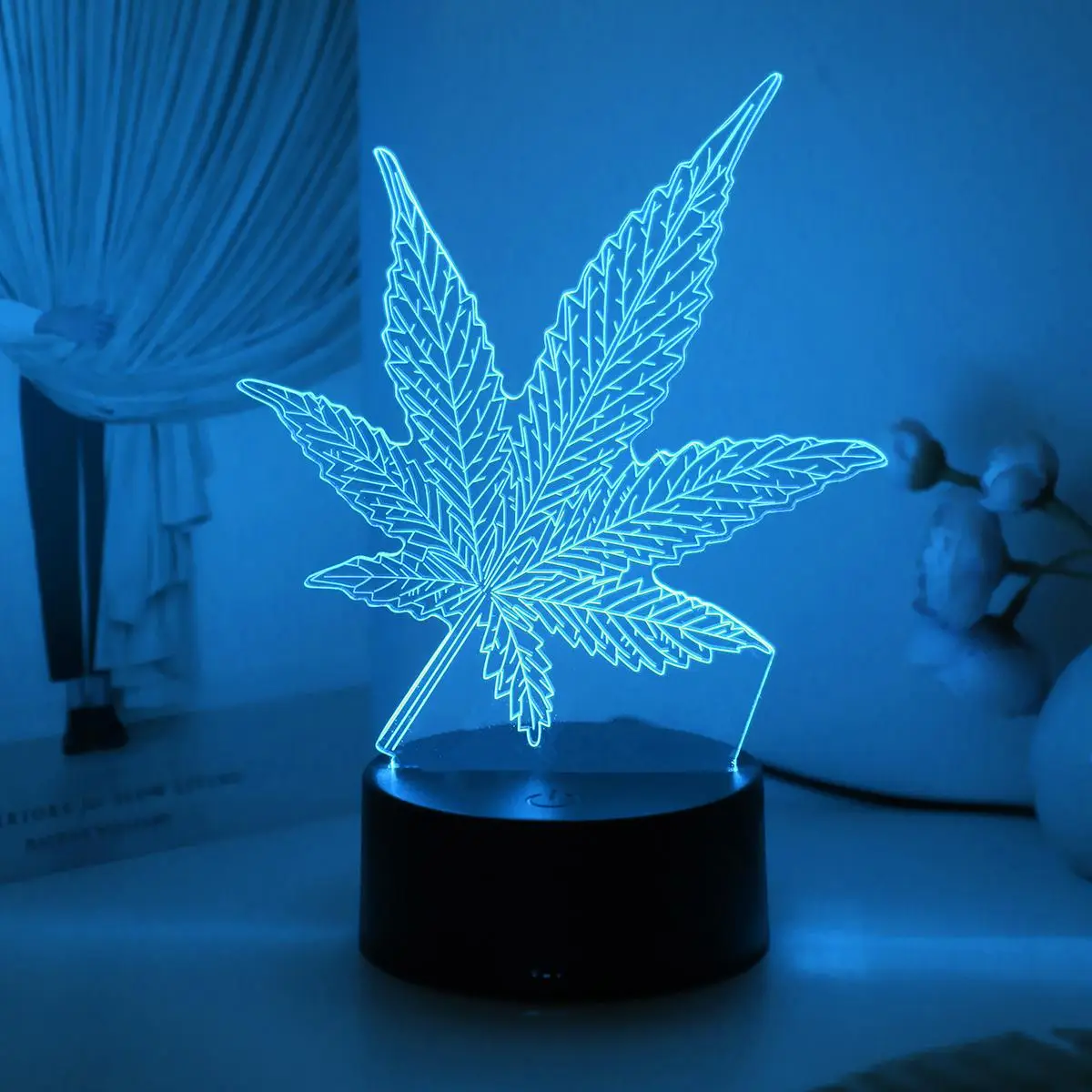 3D Maple Leaf Design Night Light, USB Powered/Batteries Required Creative LED Night Light, Decorative Light for Home Bedroom, Living Room, Study Room