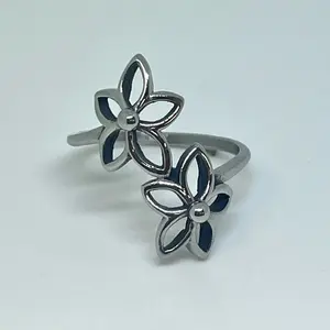 Stainless Steel Double Flower Ring – Silver Tone Floral Open Design Waterproof Tarnish Free Everyday Jewelry