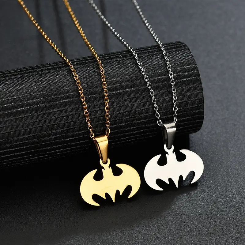 HZ-N594 Customized Engrave Bat Pendant Stainless Steel Mirror Polished Necklace Halloween Gift for Men and Women