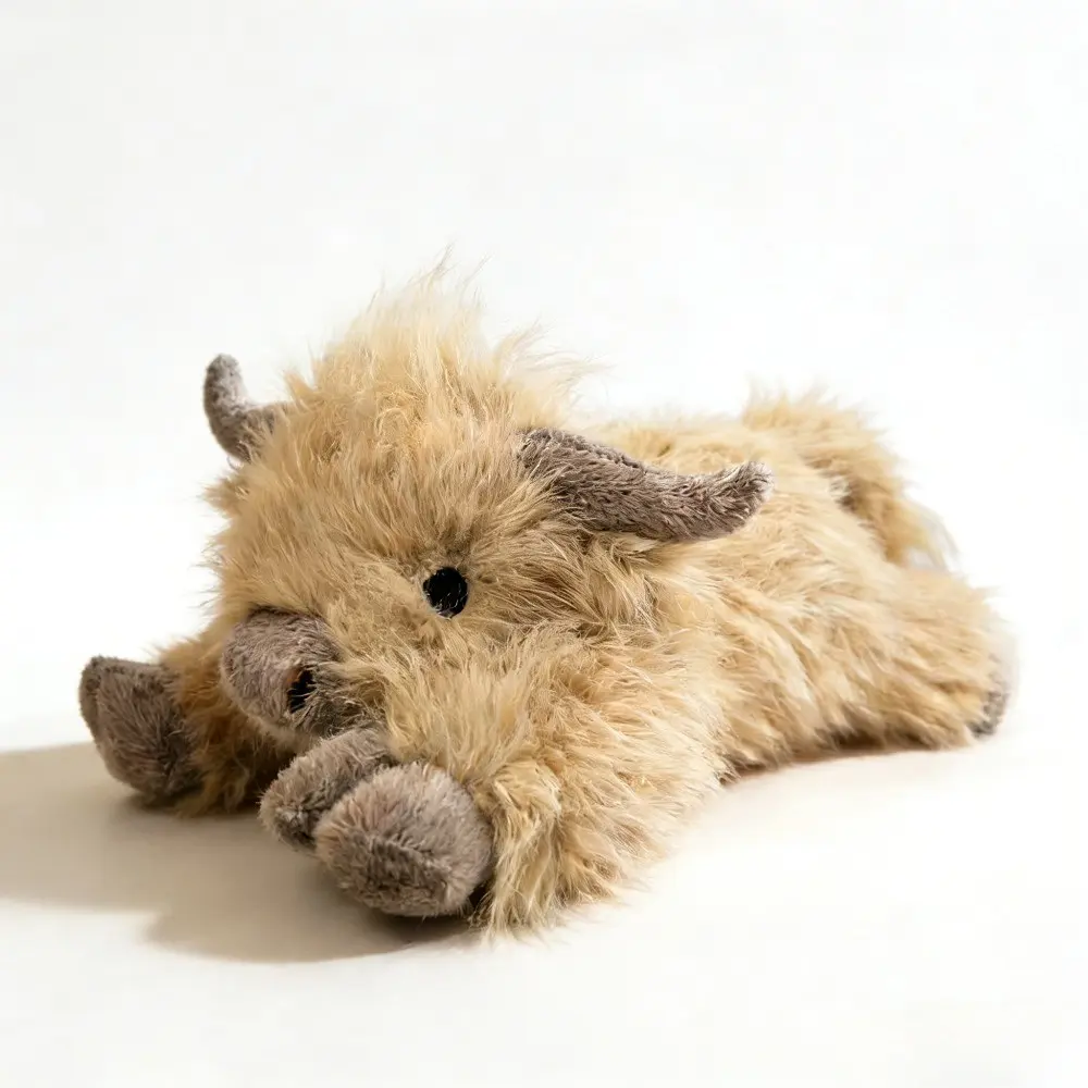 3 sizes of Scottish Highland plush cow toys, Highland Cow Squishy, Soft Adorable Stuffed Animal, Soft Huggable, cute fluffy cow plush doll pillows, realistic plush decorations, suitable for adults and children's birthdays and Christmas gifts