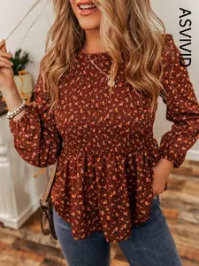 Women's Ditsy Floral Print Peplum Shirred Blouse, Peplum Top, Going Out Tops, Casual Bishop Sleeve Round Neck Top for Daily Wear, Ladies Clothes for Fall