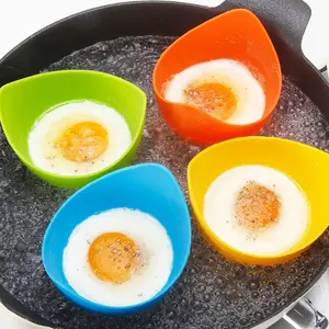 Set of 4 Non-Stick Silicone Egg Cookers, Kitchenware, Microwave and Air Fryer Compatible, High Heat Resistant, Perfectly Cooked Eggs