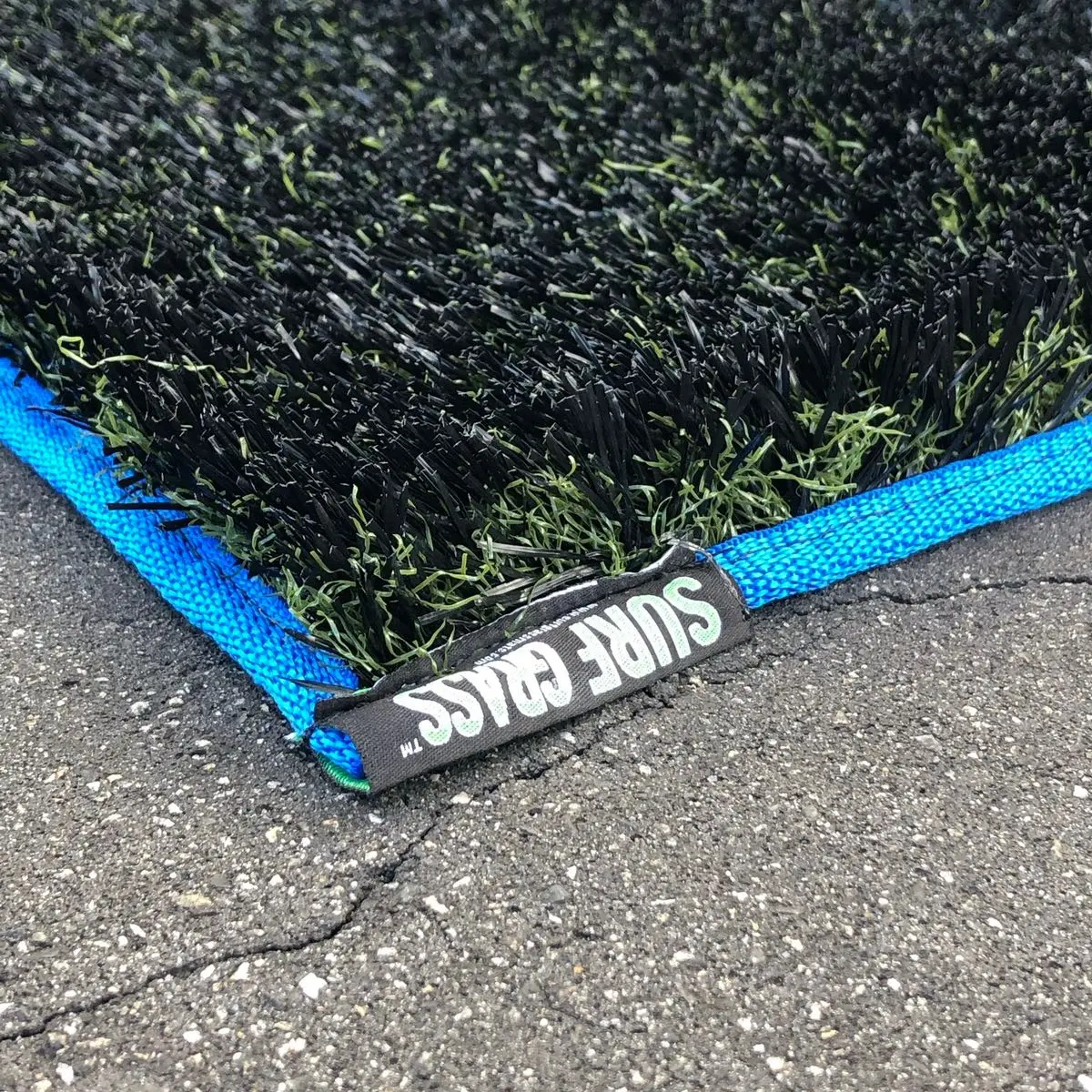 Surf Grass Black Grass XL Water-Resistant Accessories