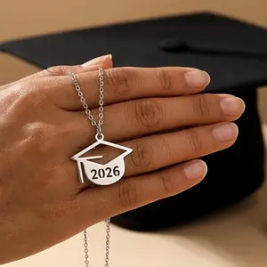 1Pc/2Pcs 2026 Graduation Ceremony Necklace，Stainless Steel Bachelor Cap Pendant ，New 2026 Doctoral Hat Necklace，Graduation Gift，party gift, Matching Necklace, Exquisite Jewelry Gift, Durable Unique Design