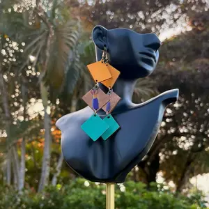 Madan Sara