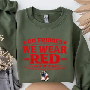 Red Friday Remember Everyone Deployed Sweatshirt | Military Support Crewneck | Patriotic USA Veteran Pullover