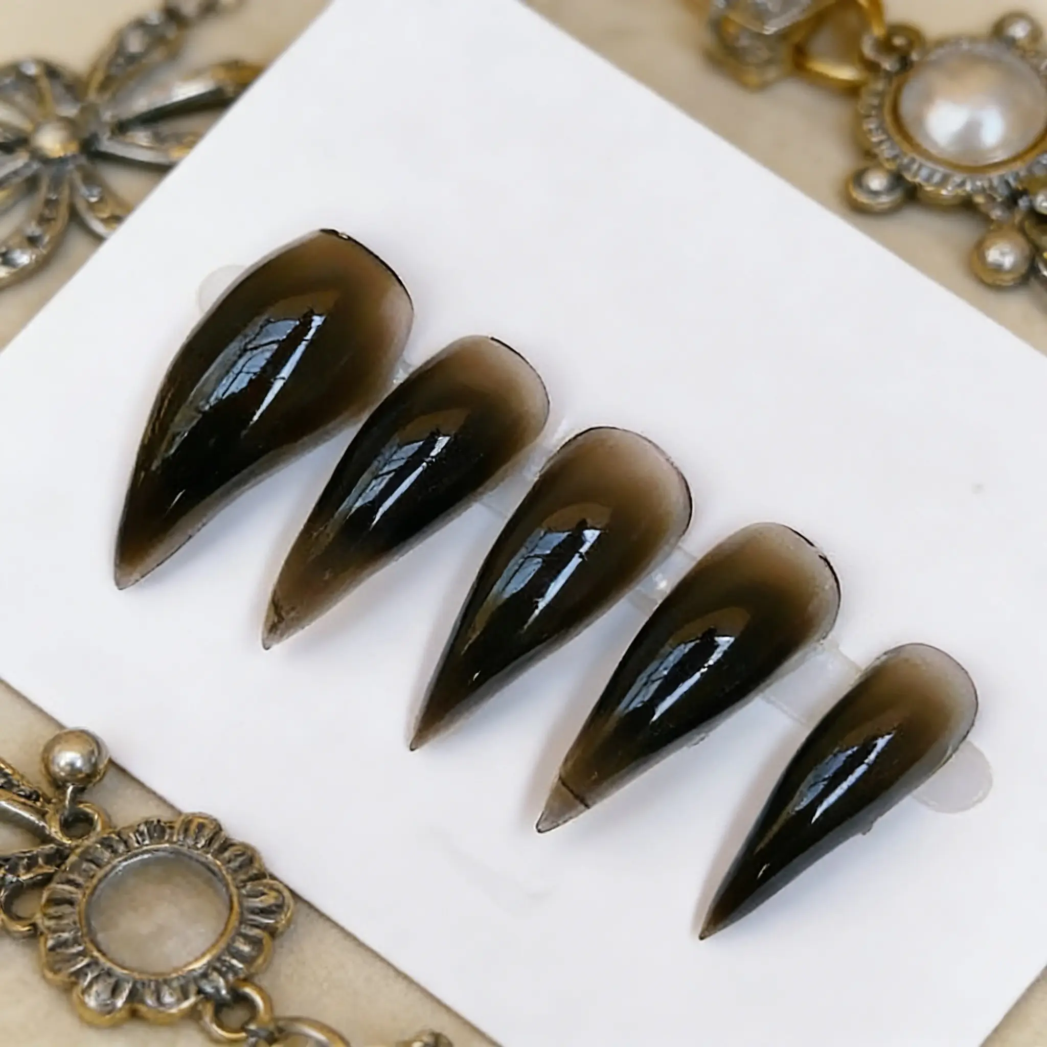 Handmade Cat Claw Nails, Acrylic Press On, Acrylic Fake Nails, Ink Dual Tone, Short Glossy Finish, Removable Trendy Nail Art DIY, Single Item Pack