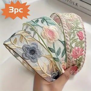 Stylish and Elegant Lace Embroidered Flower shaped Headband Vintage Pastoral Style Flower Embroidered Wide brimmed Headband Lace Headband Is Suitable for Daily Wear