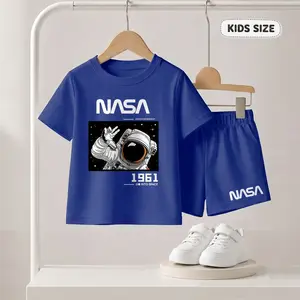 Boys’ Astronaut Printed Design Short Sleeve T-Shirt And Shorts Set, Casual Kids Summer Outfit, Comfortable Crew Neck Clothing Set For Daily Wear And Outdoor Play