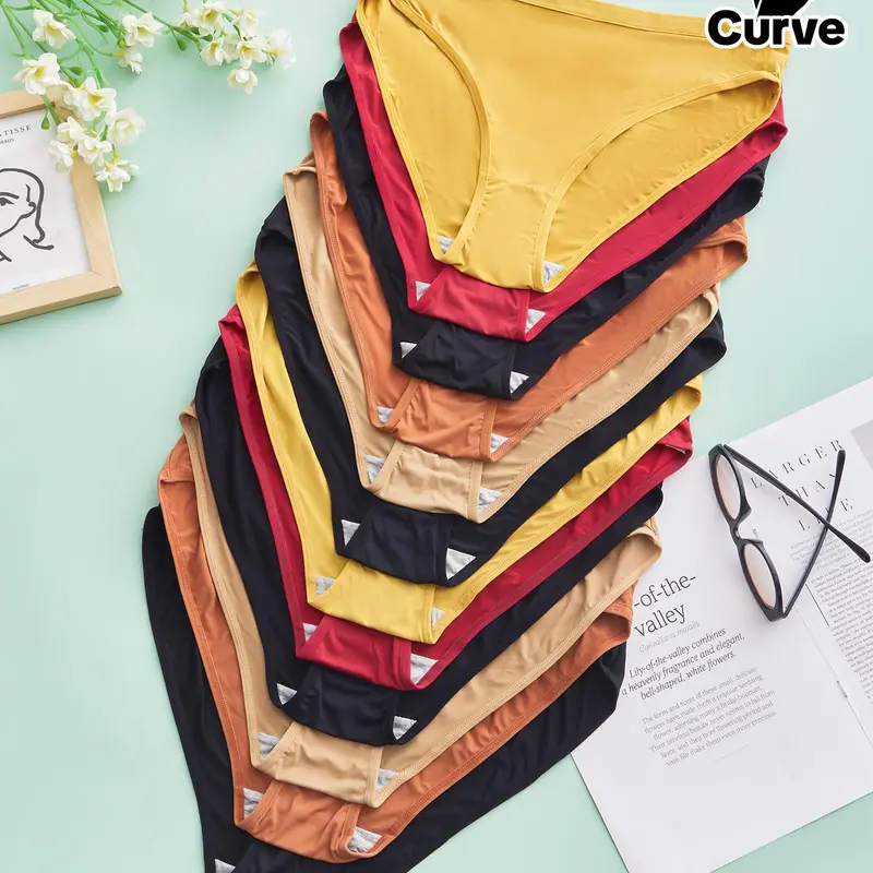 [Plus Size] Solid Color High Waist Panty, Soft Smooth Comfy Breathable Elastic Fit Knicker for Daily Wear, Everyday Women's Underwear for All Seasons