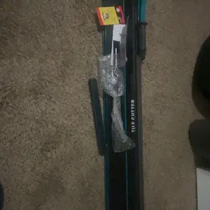 review image 0