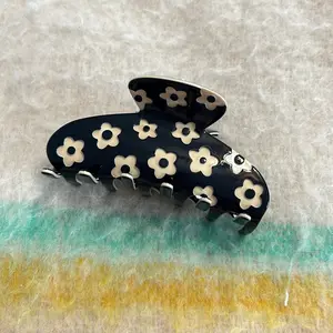 Navy and Ivory Flower Claw Clip