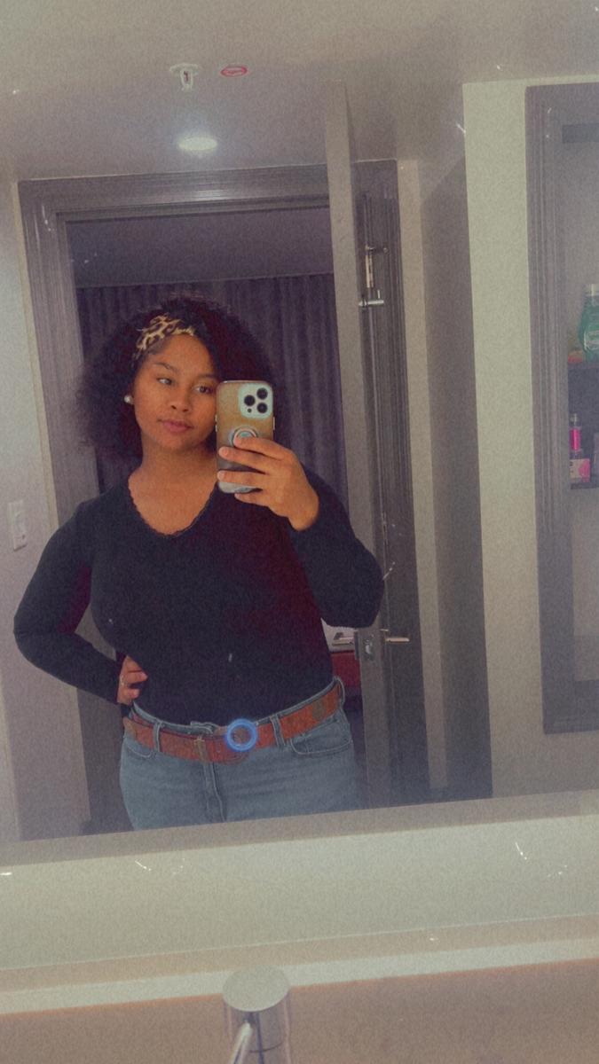 Item: kinky Curly Wig, 14”