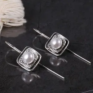 Exquisite Round White Pearl Earrings Simple Fashion Silver Color Metal Double Layer Square Long Dangle Earrings for Women