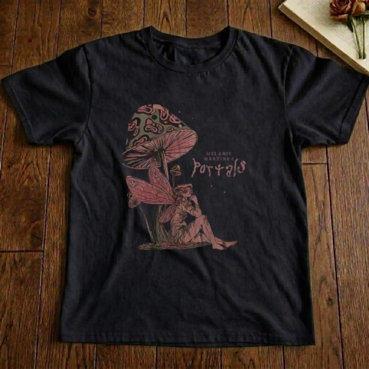 Vintage Melanie Martinez  Tshirt Gift For Fan Unisex