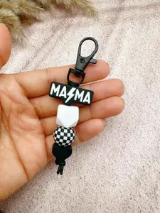 A fashionable MAMA pendant, bag pendant, Letter Charm, suitable for daily wear, and also a surprising exquisite small gift.