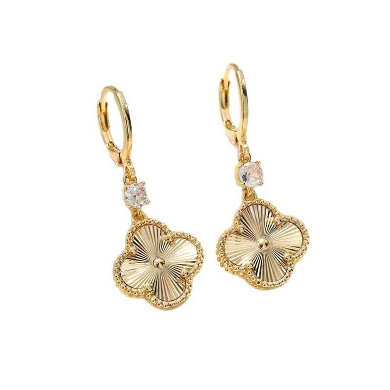 Trendy Elegant Fashionable Exquisite Micro-Pavé Four-Leaf Flower Ear Cuffs for Women Personalized Niche Designer Earrings for Women HNAM80