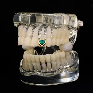 Women's 5-Pcs Heart-Shaped Golden Created-Emerald Synthetic Gemstone Oral Teeth Caps - Oversized Statement Veneers, Hip-Hop Rap Style, Comfortable Fit, Halloween Party & Everyday Bold Dental Fashion Accessory, Ideal Gift