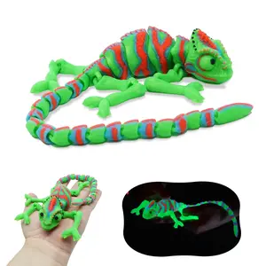Articulated Glow in the Dark Chameleon – Mysterious Jungle Lizard with Fully Movable Body, Long Tail Elegance, Hypnotic Color Glow, Red-Green UV Reaction, Displayable for Reptile Decor Aficionados