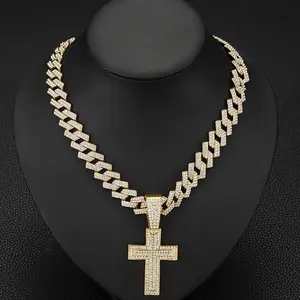 Hip-hop alloy full diamond cross pendant fashion trend rap diamond men's Cuban chain necklace jewelry american hip hop style hip hop fashion christian religious jewelry gift