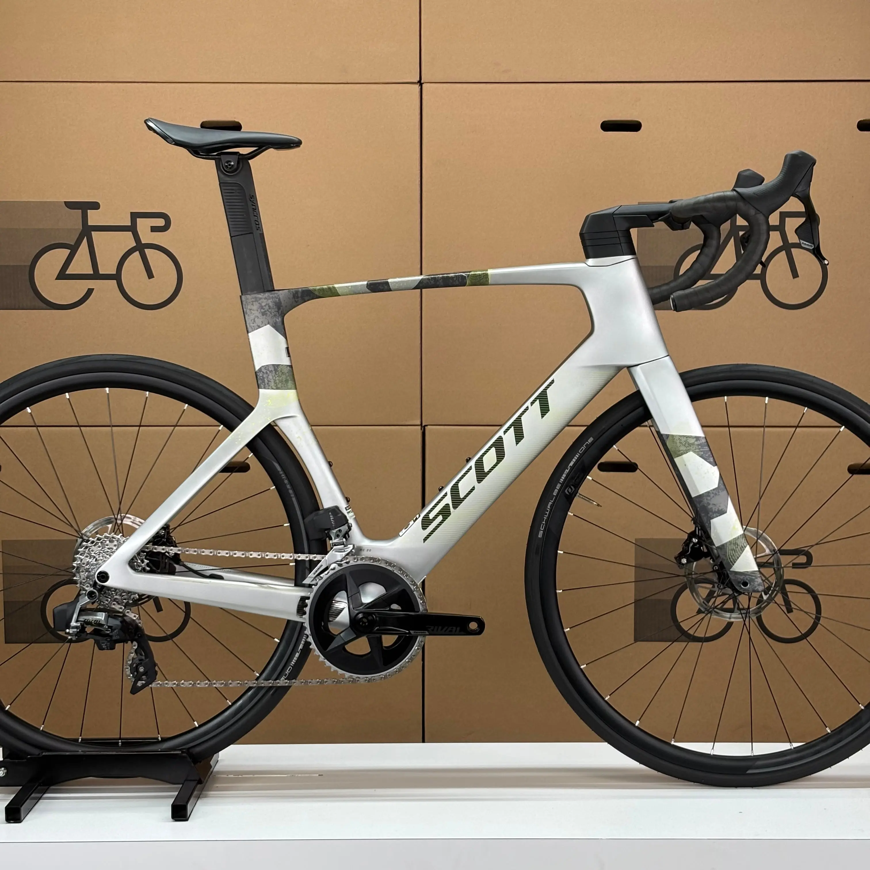 "Demo" Scott Foil RC 30, Sram Rival AXS, Disc Carbon Fiber Road Bike-2026, 56cm
