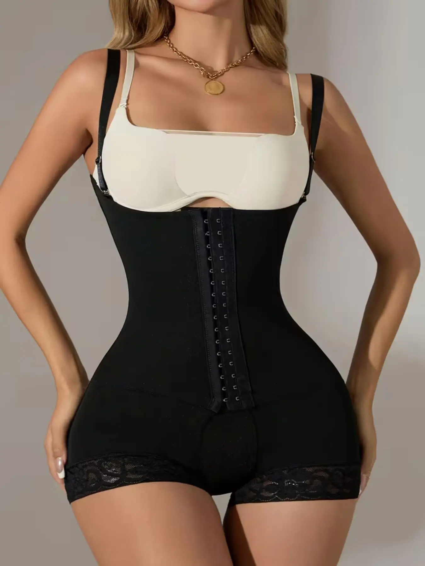 1 Count Women's Butt Enhancing Abdomen Smoothing Tight-Fitting Shapewear, High Compression Shapewear, Fajas, High Stretch Lace Trim Bodysuit, Four Rows Adjustable Hook & Eye Closure Open Bust Design Jumpsuit, Suitable for Training & Party