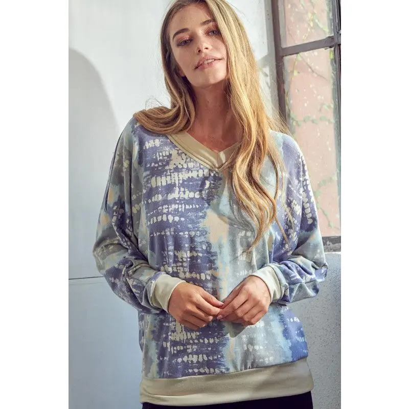V-neck tie dye