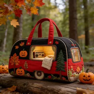 Quilted travel bag, suitable for short trips, can be used as a handbag or shoulder bag, multifunctional sports and fitness bag for both commuting and traveling, durable fabric with large capacity, vintage style versatile tote bag