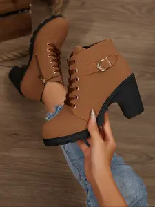 Women's Fashionable Comfortable Winter Boots, Perfect for Casual Wear, Unique Style, Ideal for Daily Use, Trendy Footwear for Ladies