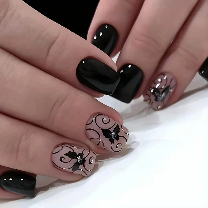 24 Fake Nails Four Seasons Dark Striped Flowers Short Square Nails