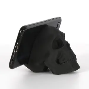 1pc Skull Head Phone Stand, Stylish Black Plastic Mobile Holder for Hands-free Video Watching, Perfect for Bedside, Living Room, Office Desk, Kitchen Counter, Smartphone Holder, Halloween, Universal Smartphone Holder, Stable Phone Rack